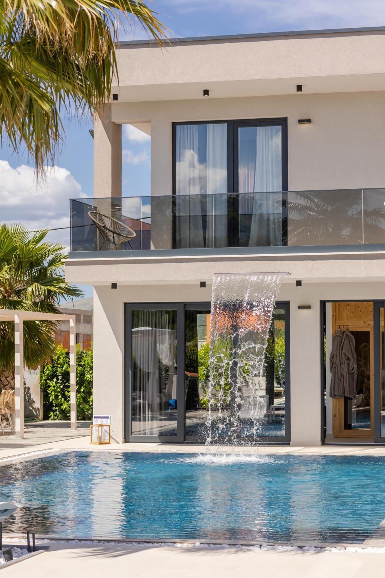 Luxury Villa My Wish With Pool Kaštel Stari Buitenkant foto