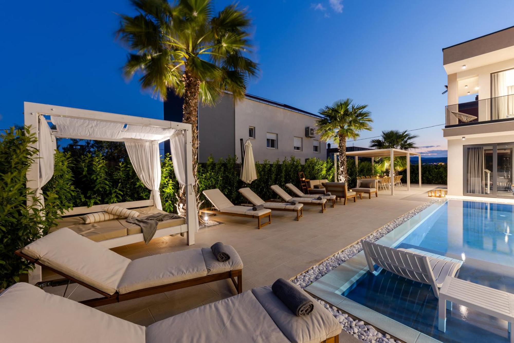 Luxury Villa My Wish With Pool Kaštel Stari Buitenkant foto