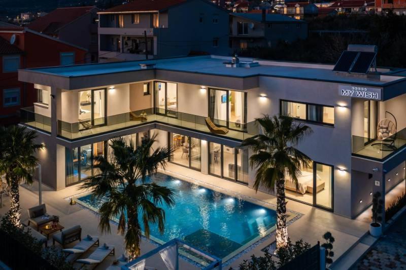 Luxury Villa My Wish With Pool Kaštel Stari Buitenkant foto